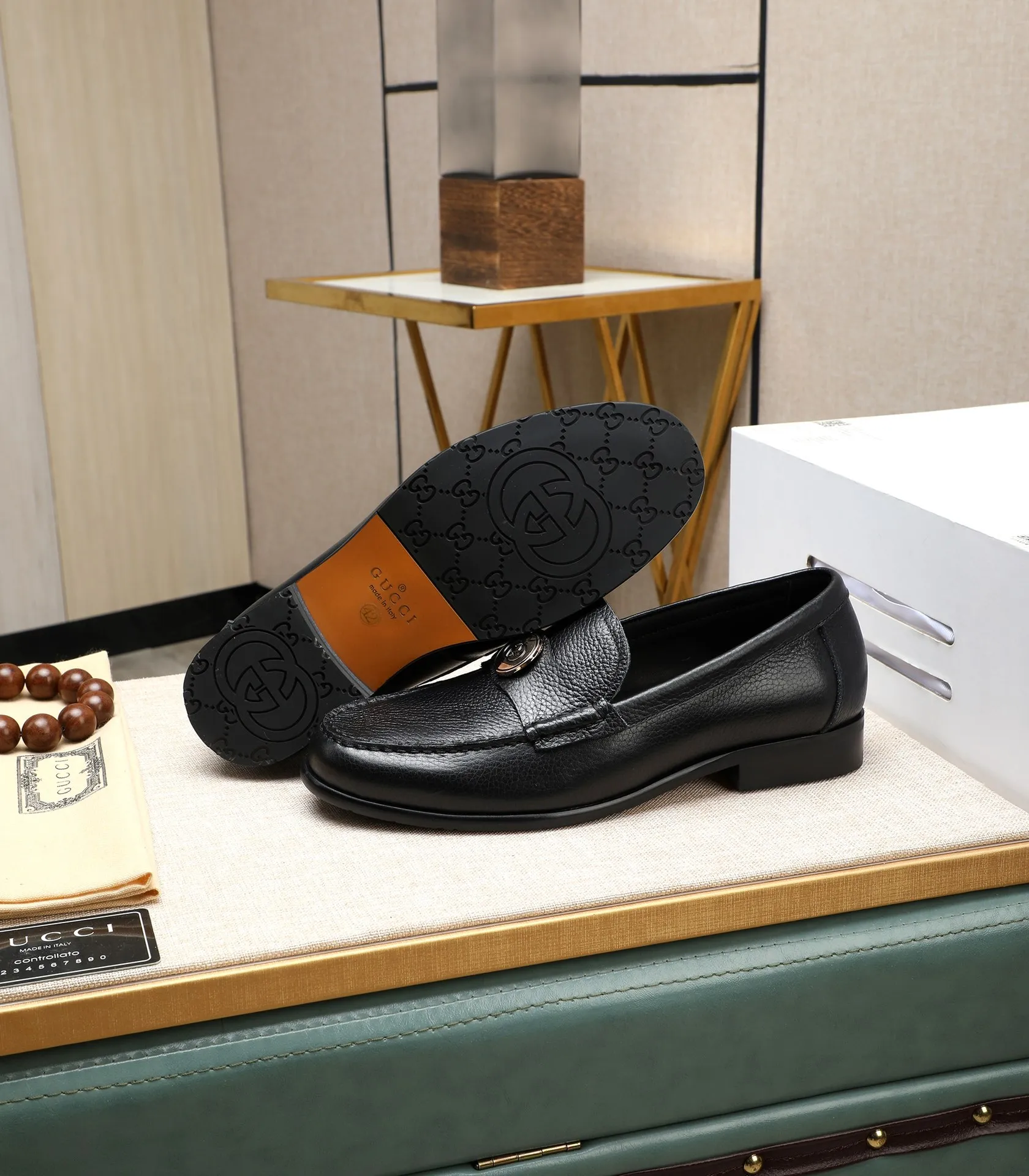 Men's shoes 💰500 📛📛 Original version (water-dyed cow lining) GUCCI official website formal shoes 🌀 Italian 🇮🇹 imported cowhide ➕ top imported water-dyed cowhide lining 💋 fine handmade original bottom, the real thing looks better when photographed in person Standard size 38-44 (45 46 customized)